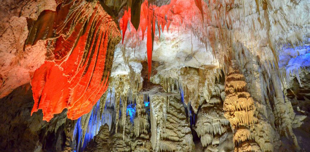 Пещера Прометея и Золотой век Грузии