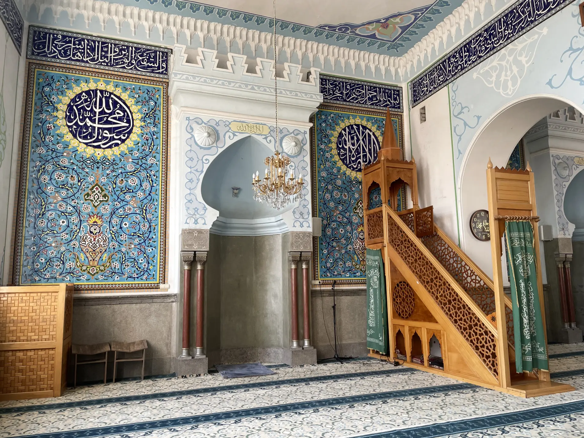 Walking Through Faith, Religion, and Culture Tour