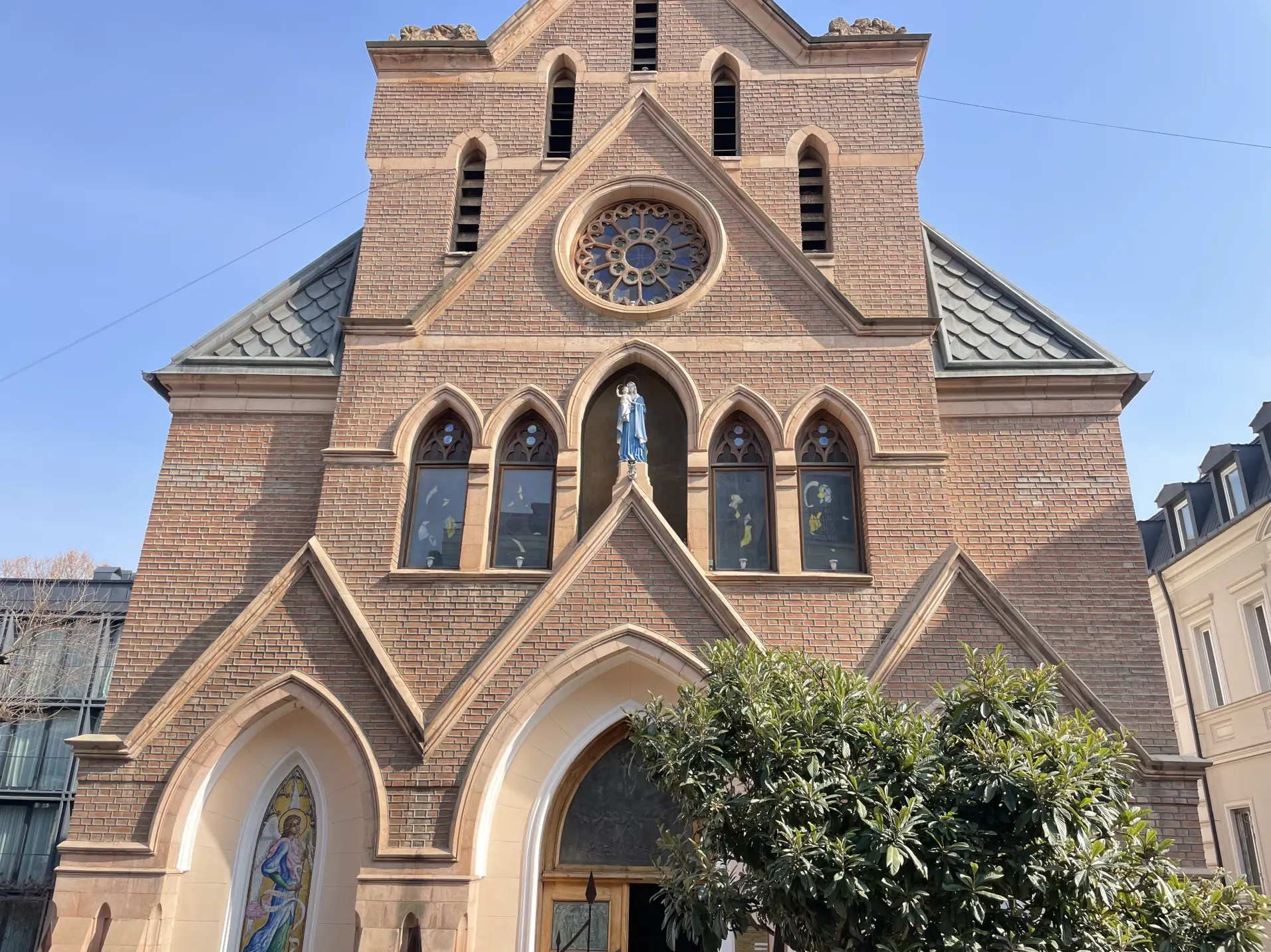 Walking Through Faith, Religion, and Culture Tour
