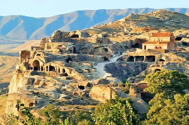 Mtskheta, Jvari, Gori and Uplistsikhe Day Tour